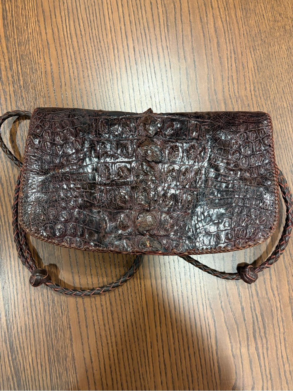 Women’s Vintage Croc-Embossed Leather Shoulder Bag in Dark Brown
